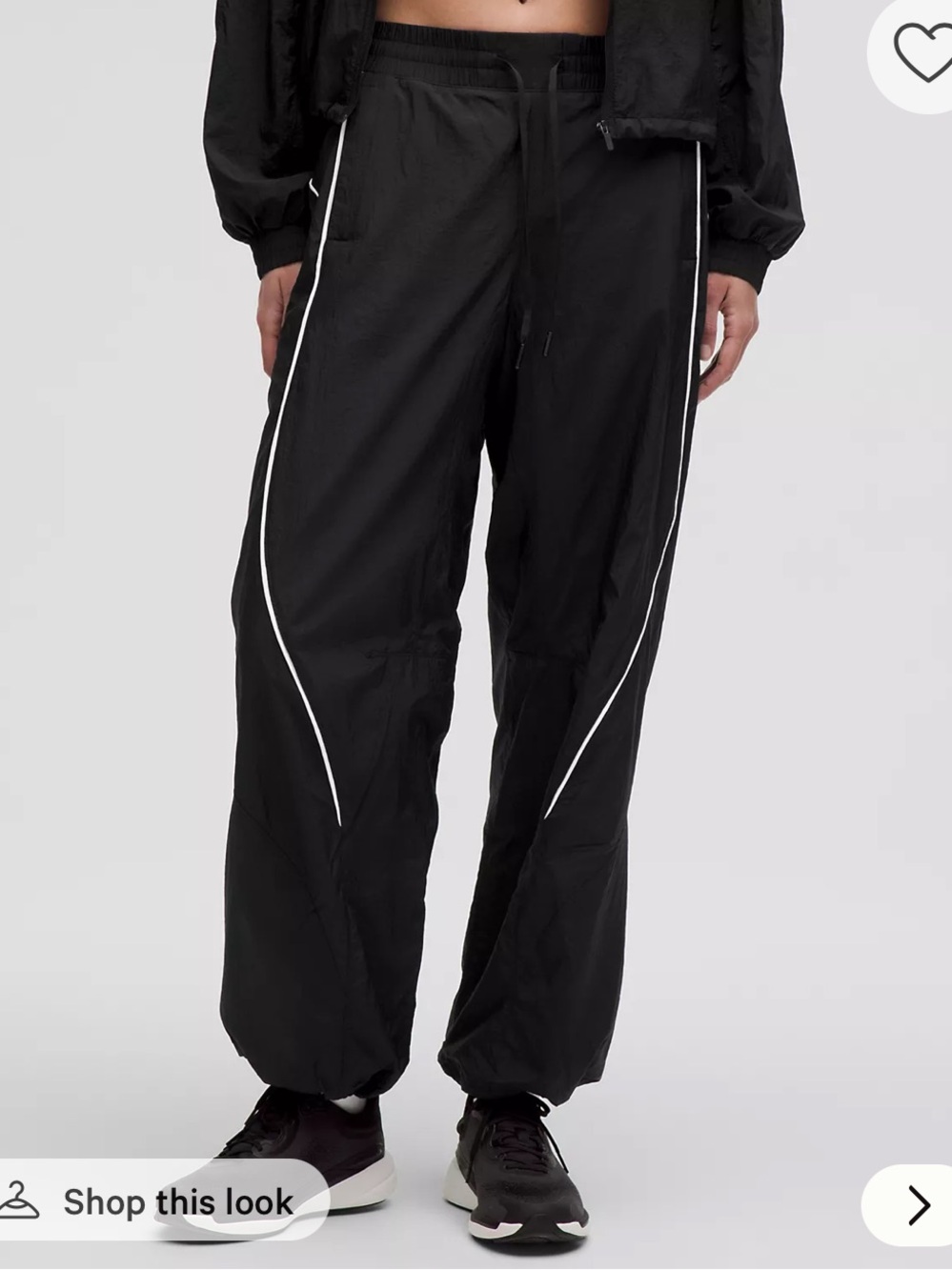 Lululemon License to Train Mid-Rise Lightweight Jogger Size 8 Black White